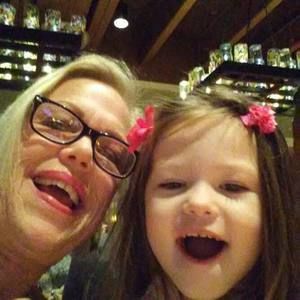 Meet your Posher, Cindy